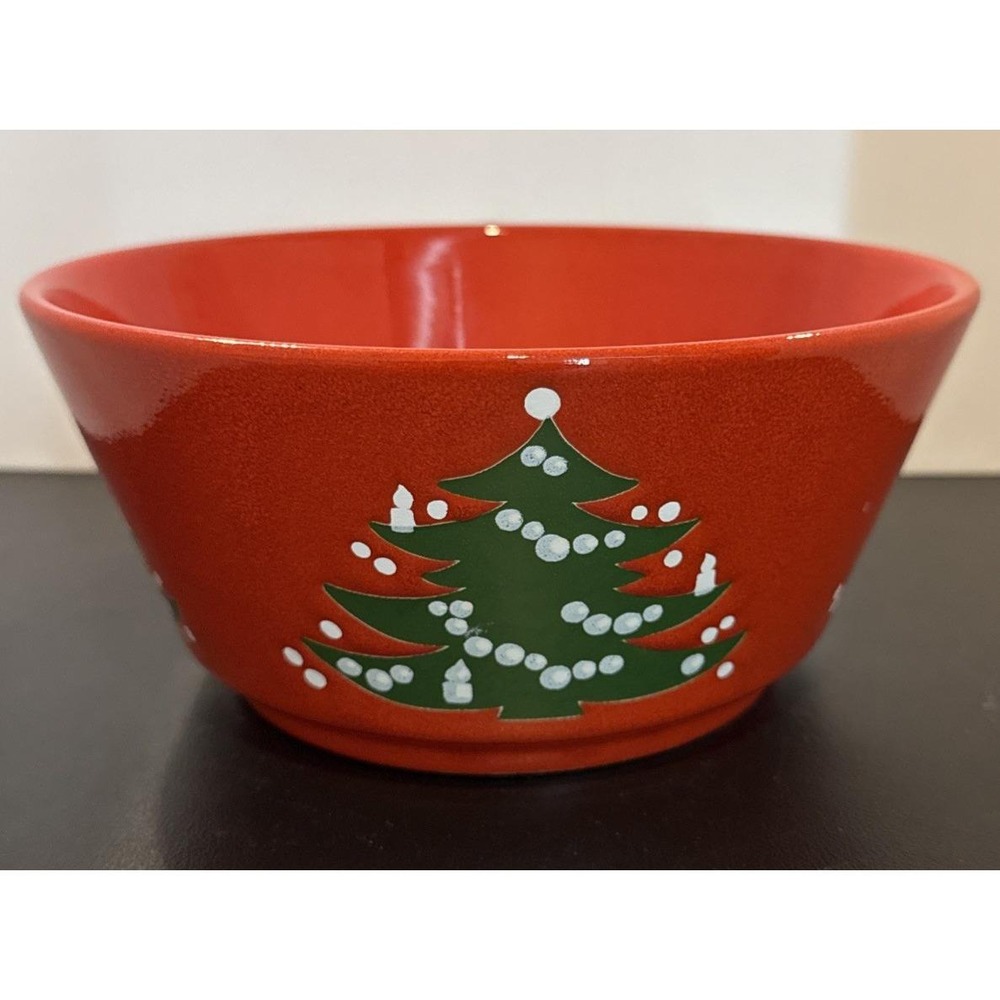 Waechtersbach Germany Christmas Tree Red Serving  Vegetable Bowl  8.5 Inch